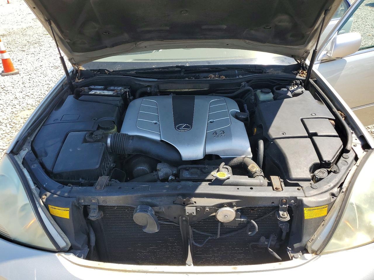 Lexus LS 430