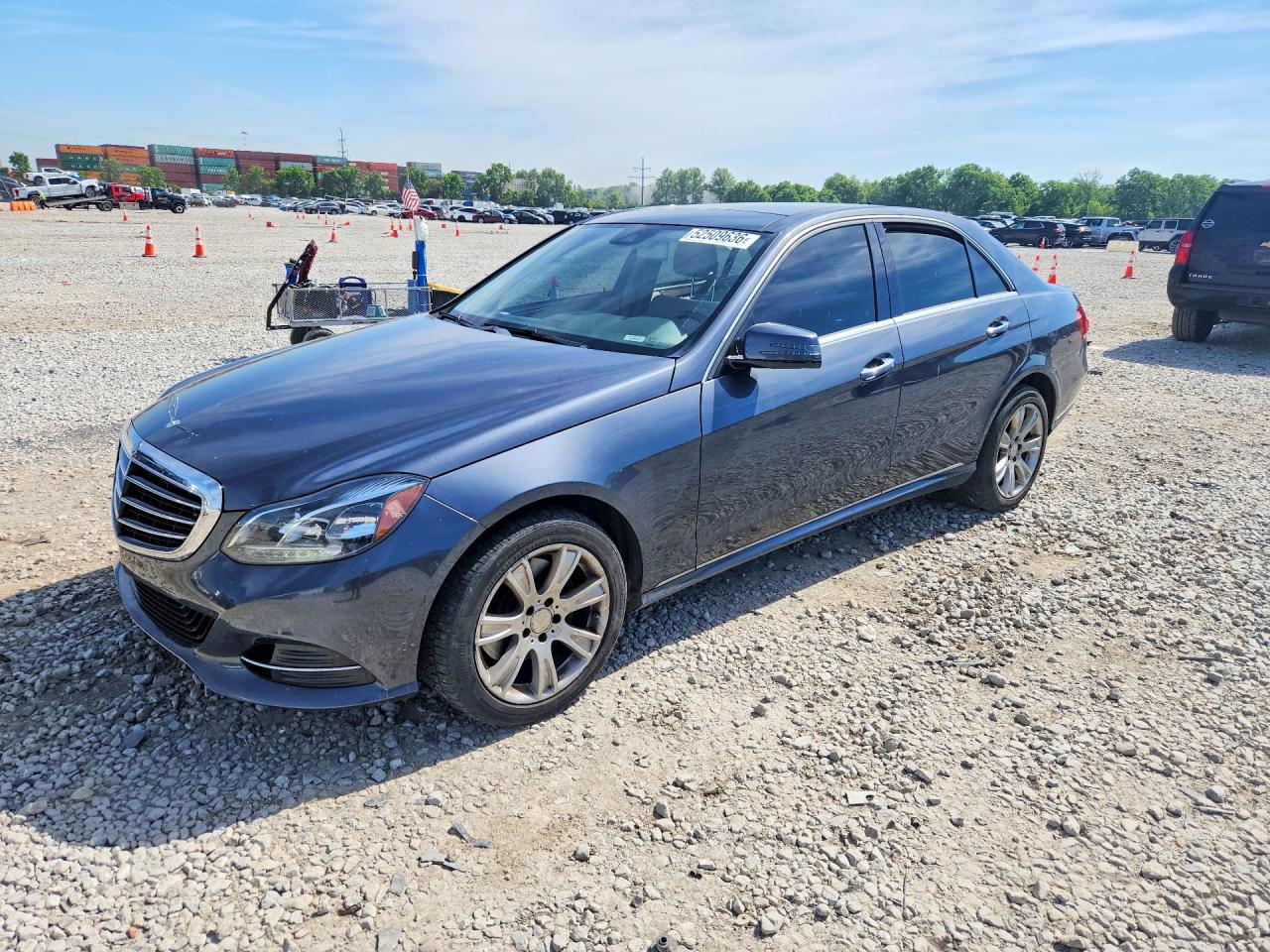 Salvage Mercedes-Benz E-Class Image