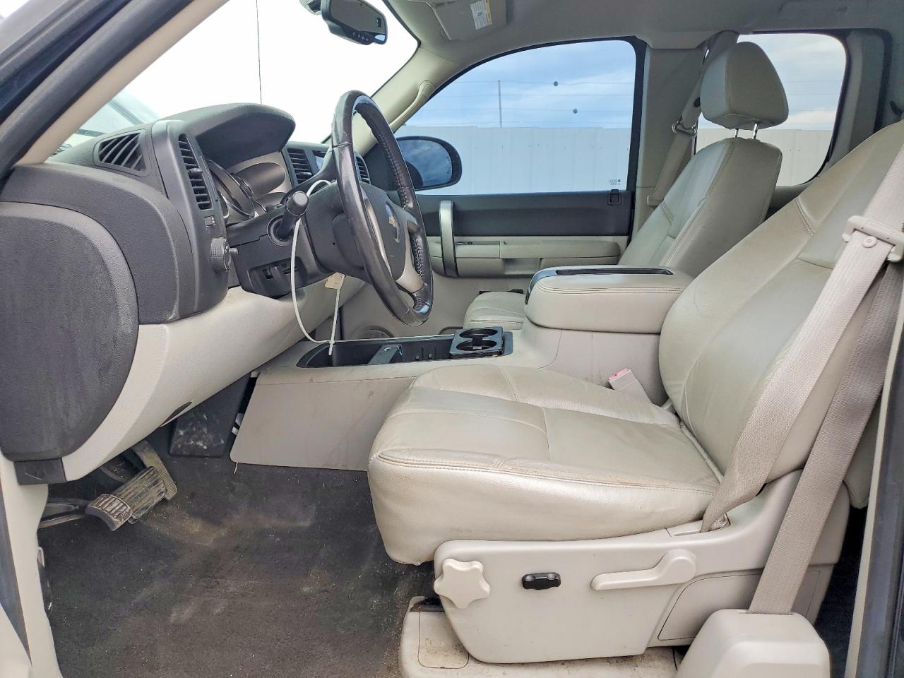Chevrolet Silverado C1500