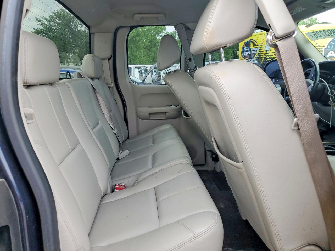 Chevrolet Silverado C1500