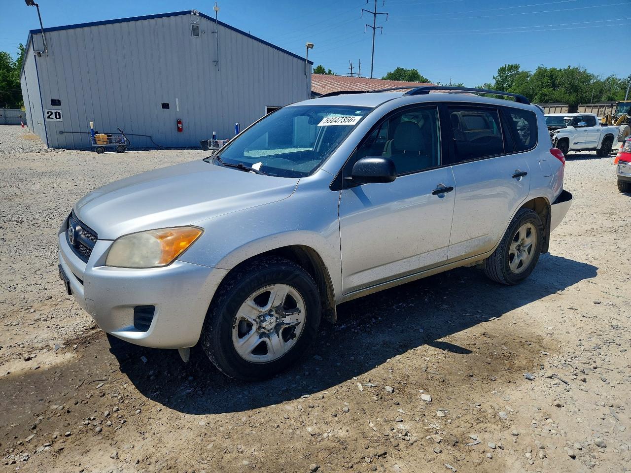 Salvage Toyota RAV4 Image