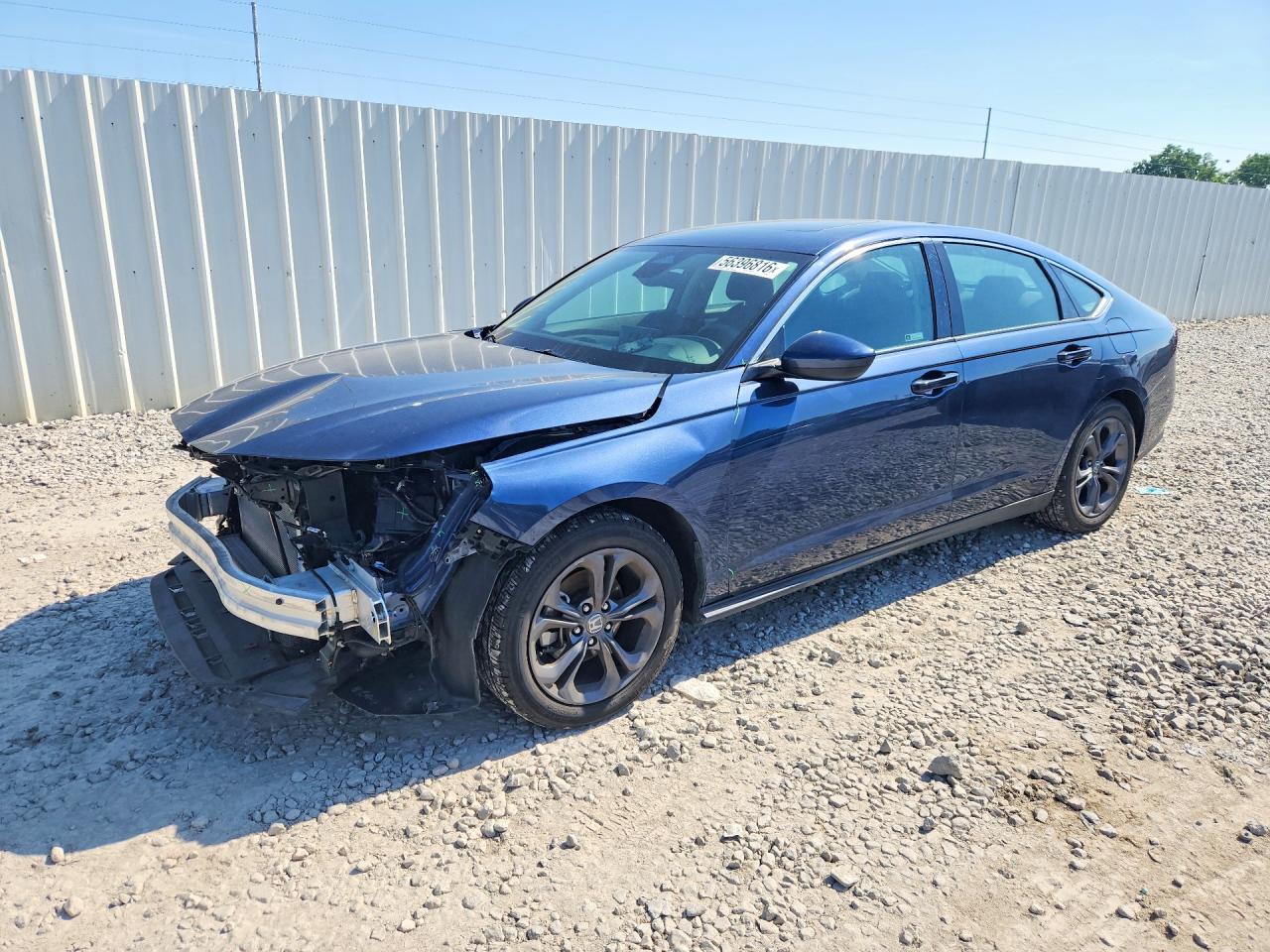 Salvage Honda Accord Image
