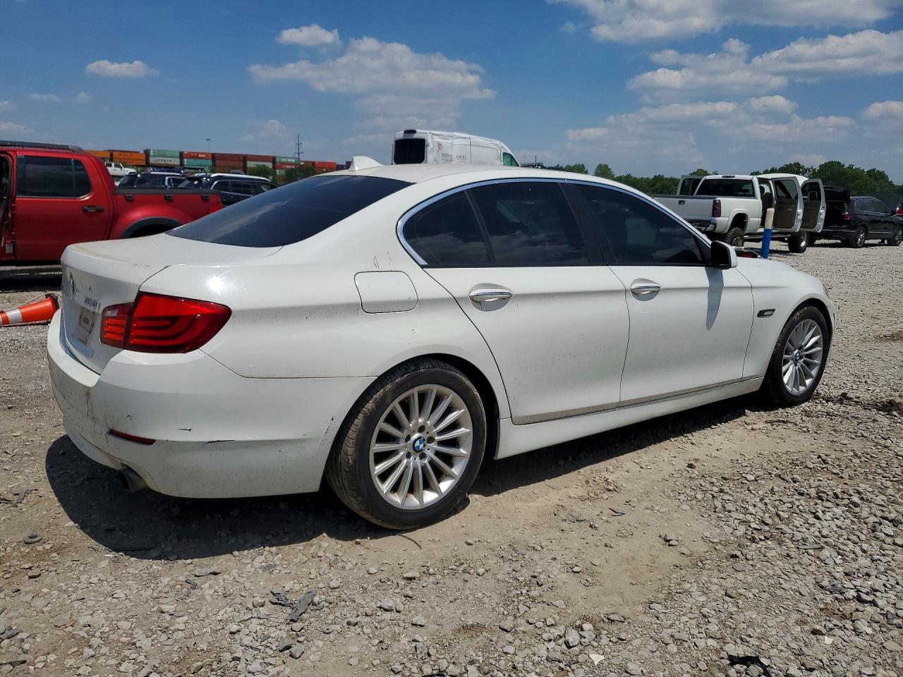 BMW 5 Series Xi