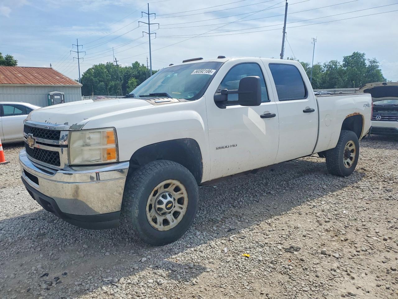 Salvage Chevrolet Silverado Image