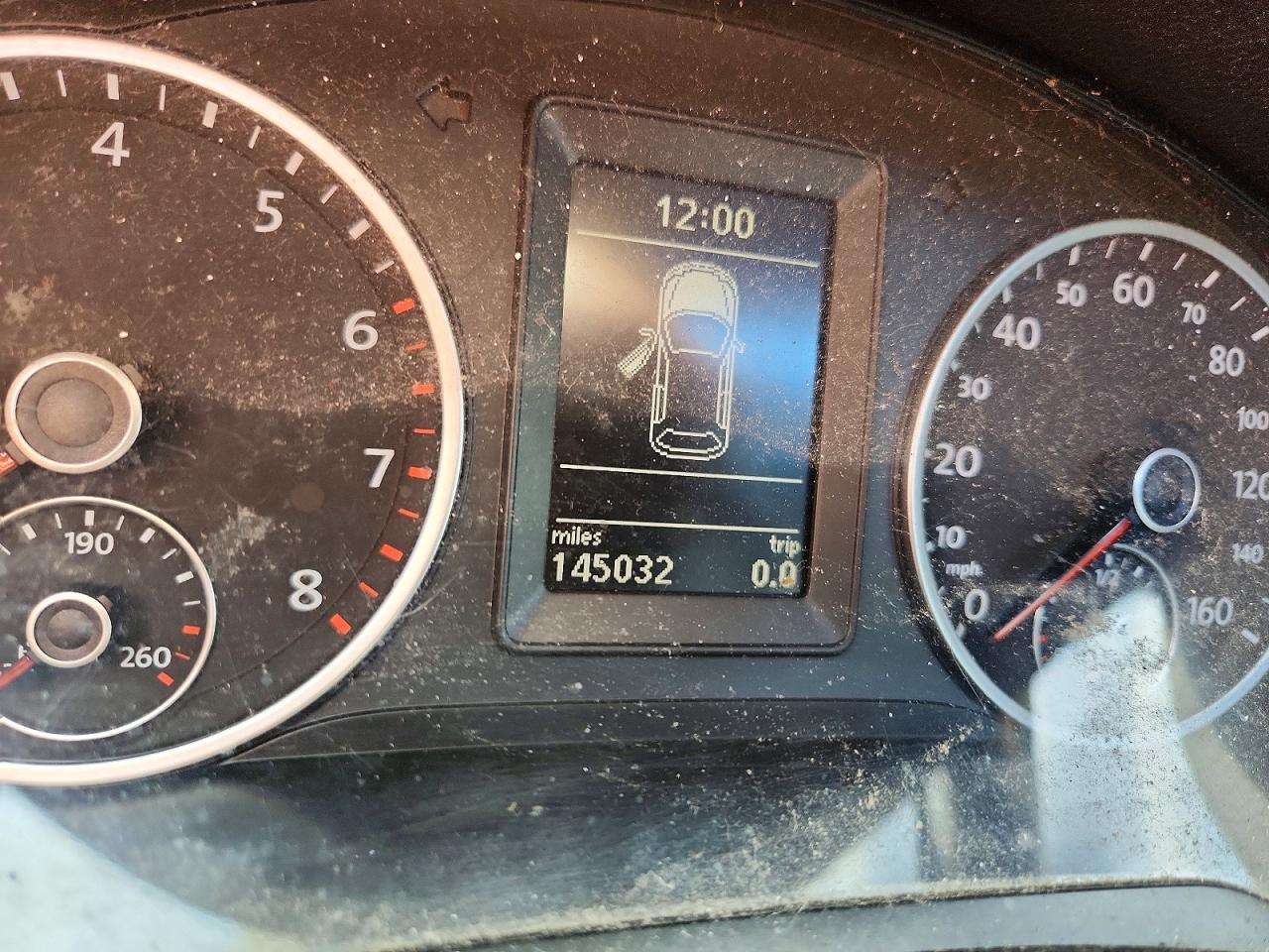 Volkswagen Tiguan S