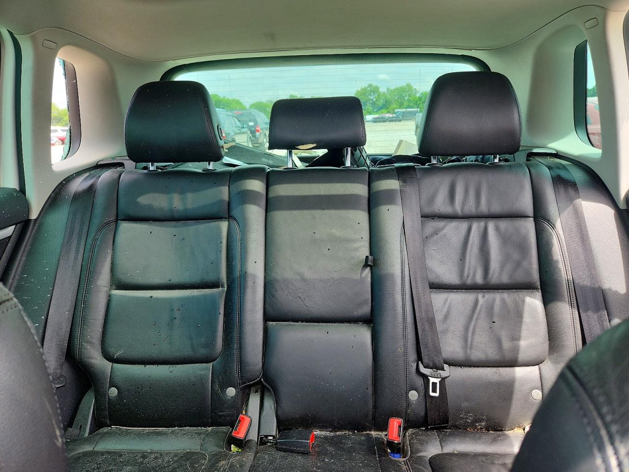 Volkswagen Tiguan S