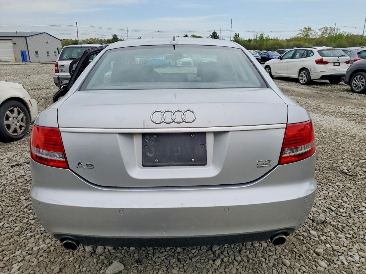Audi A6 3.2 Quattro