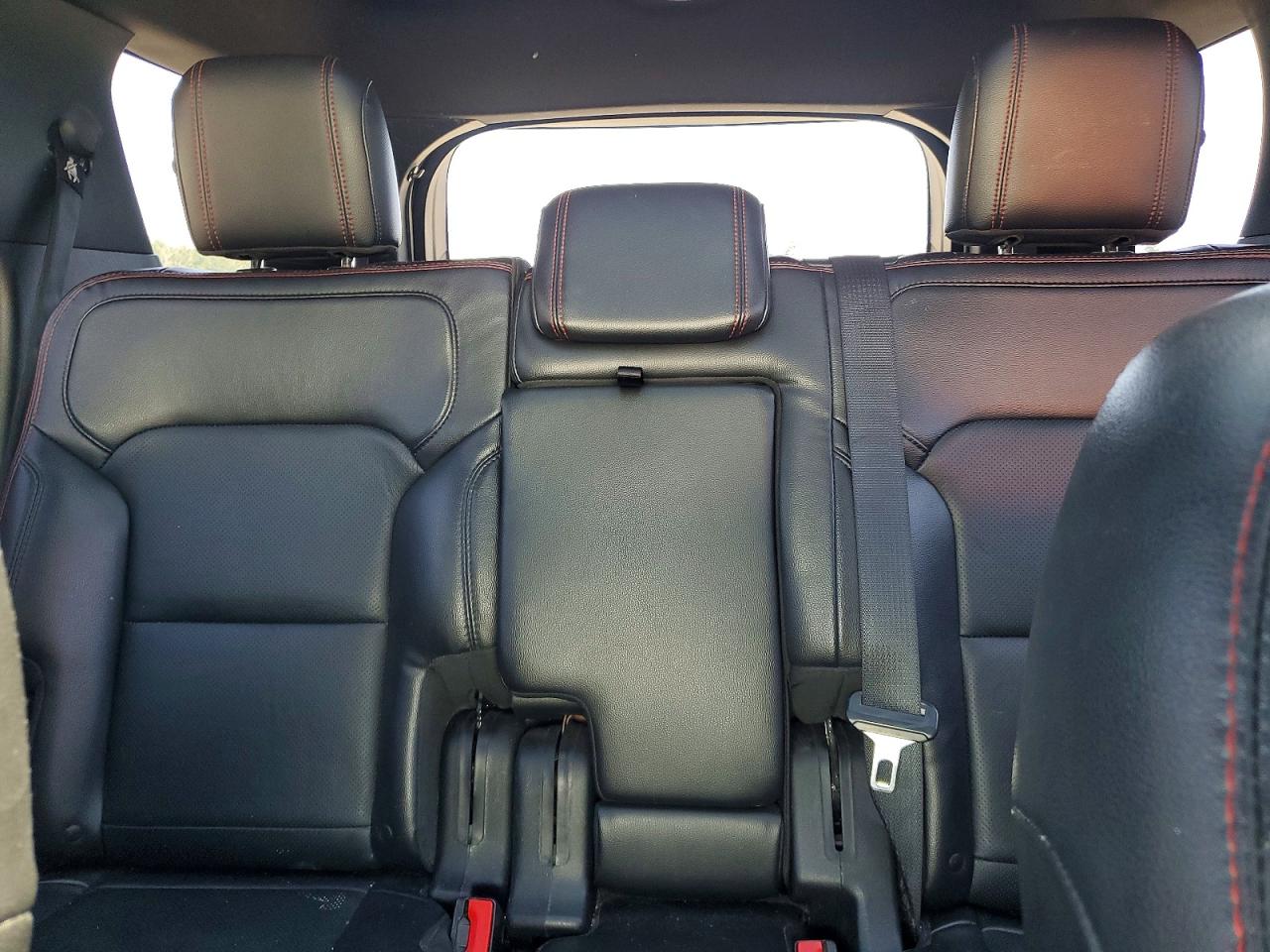 Ford Explorer Sport