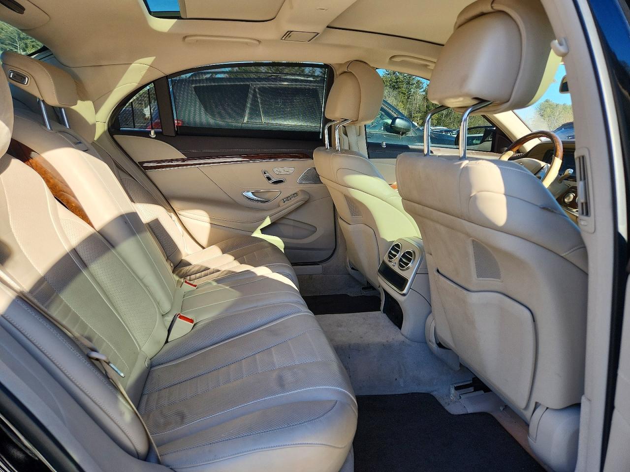 Mercedes-Benz S-Class 550 4matic