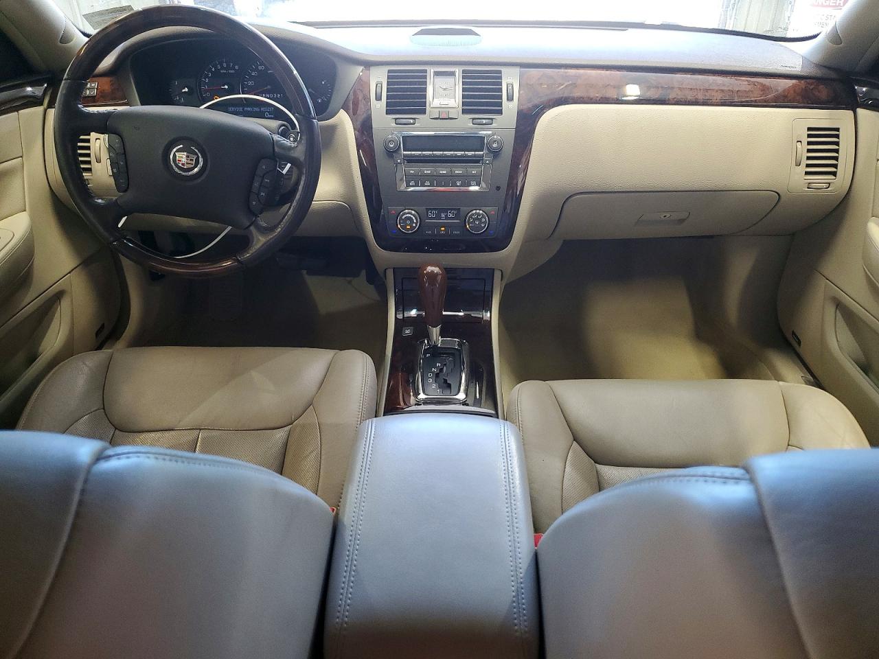 Cadillac DTS