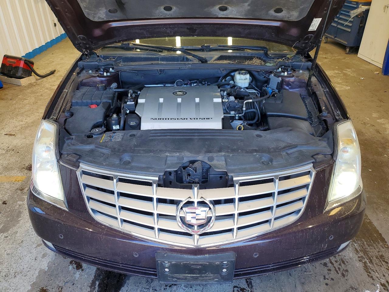 Cadillac DTS