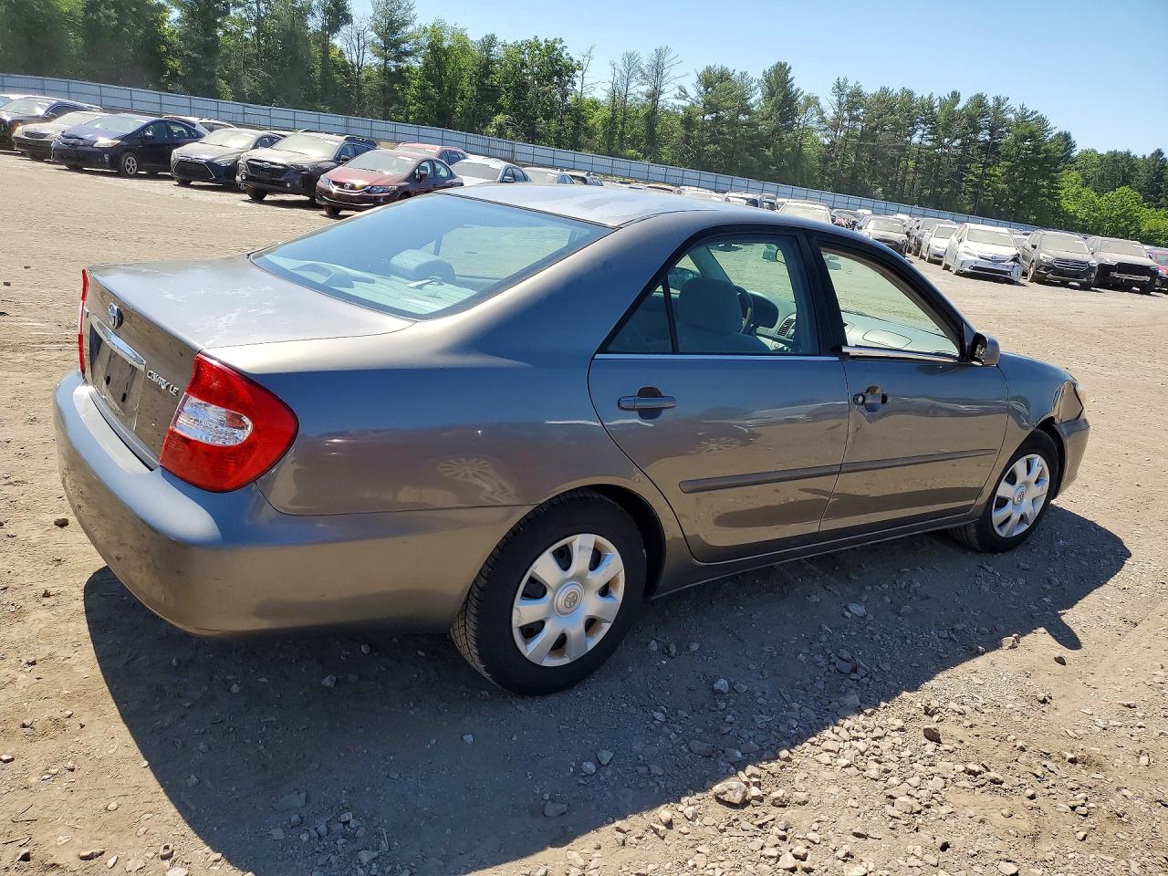 Toyota Camry Le