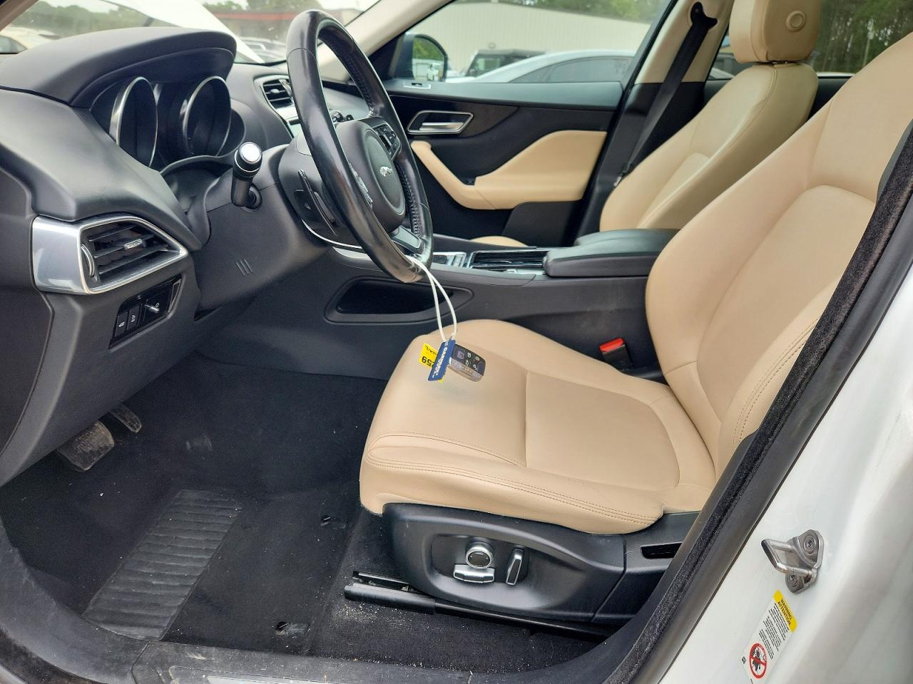 Jaguar F-PACE Premium