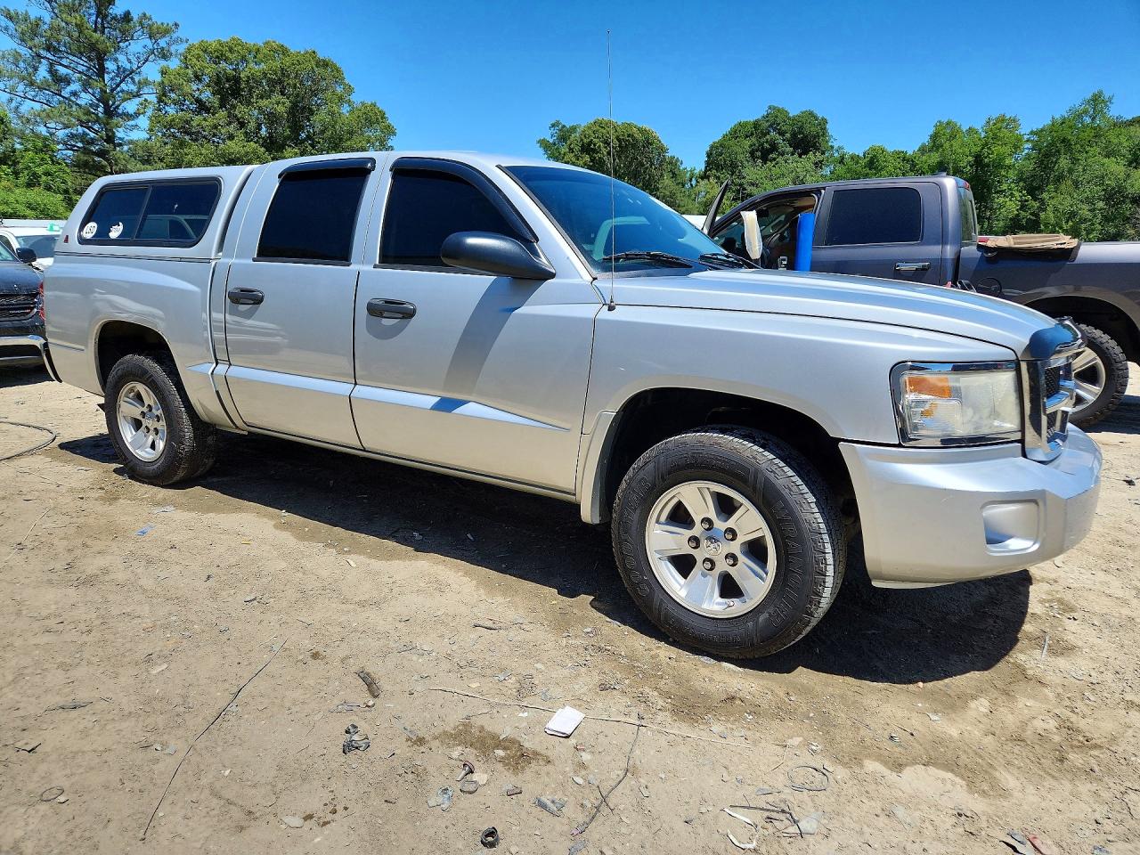 Dodge Dakota Quad Slt