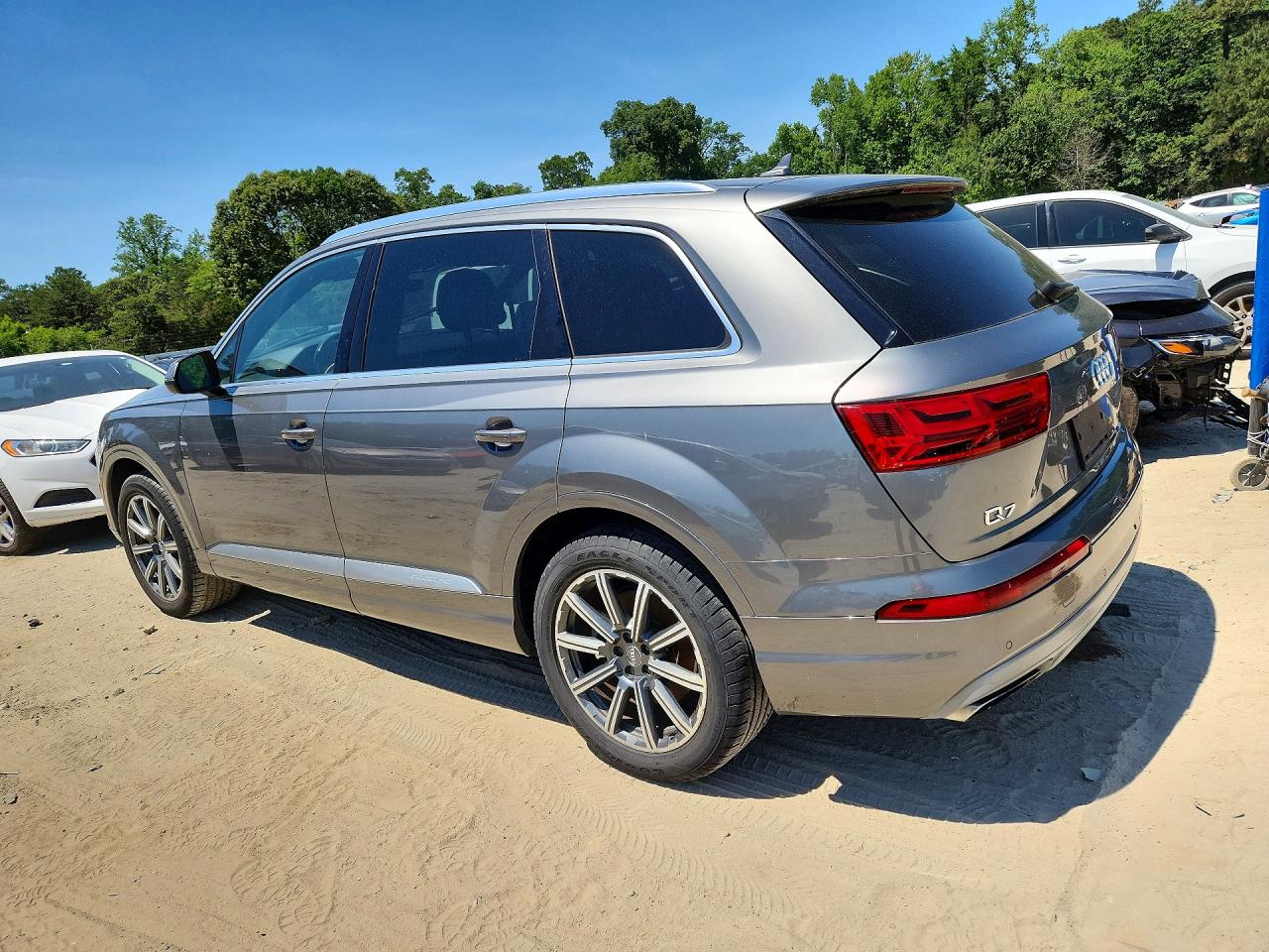Audi Q7 Premium Plus