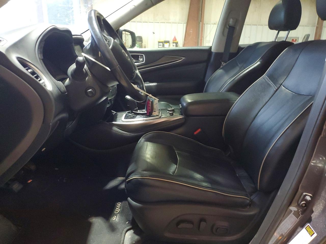INFINITI Qx Luxe