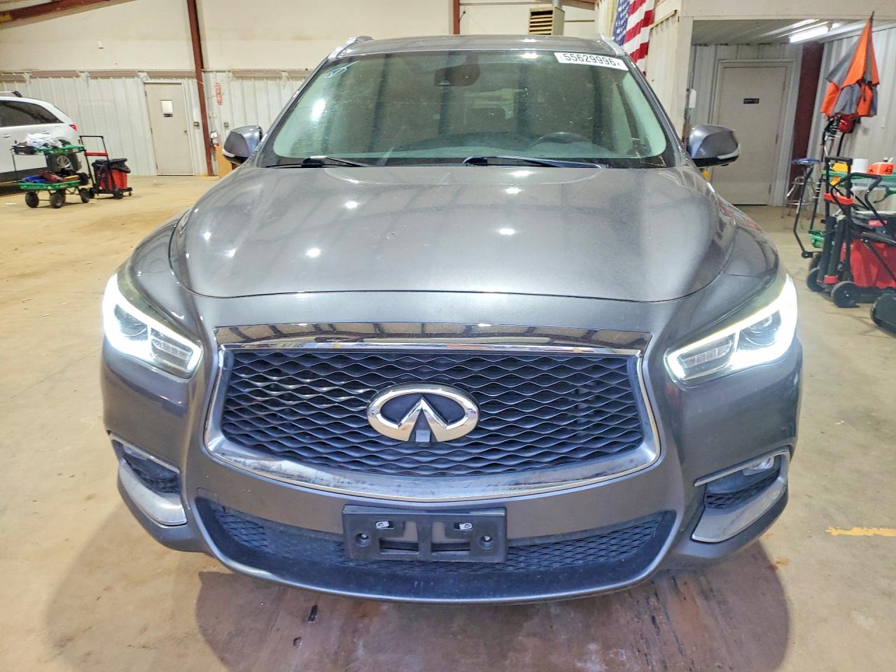 INFINITI Qx Luxe