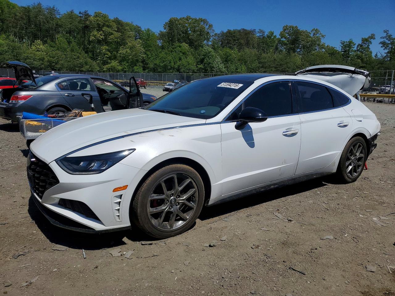 Salvage Hyundai SONATA Image