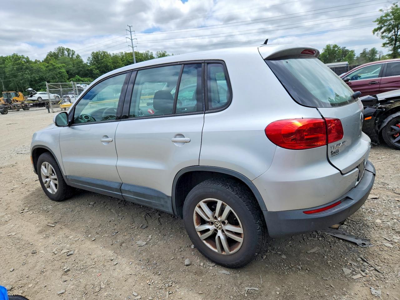 Volkswagen Tiguan S