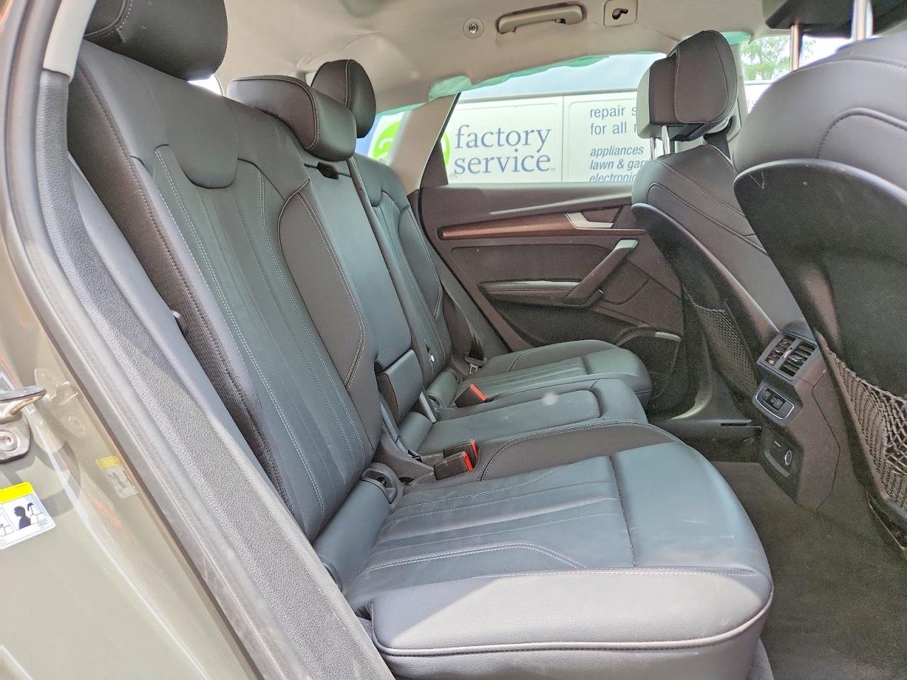 Audi Q5 Premium Plus 45