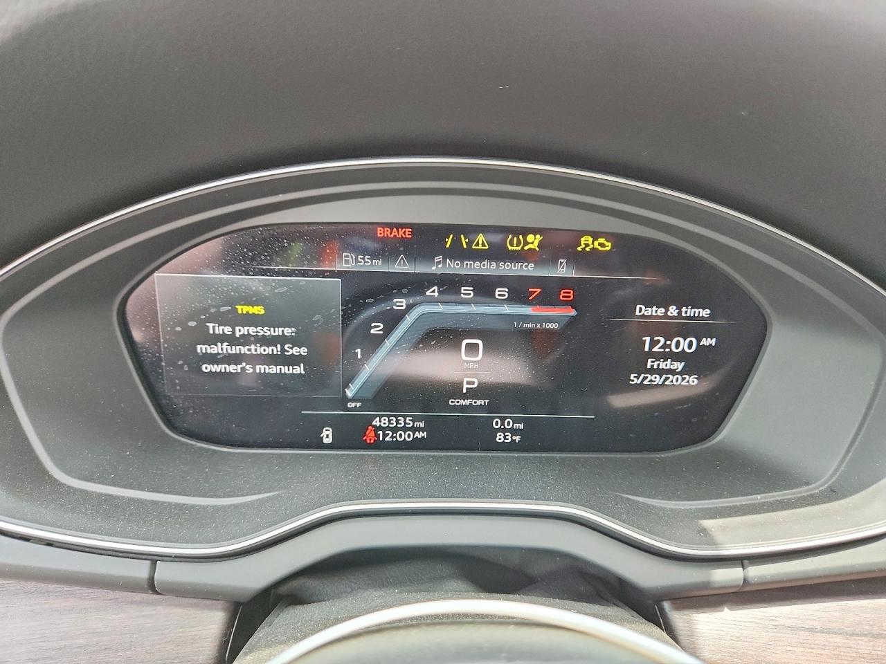 Audi Q5 Premium Plus 45