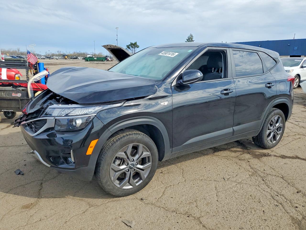Salvage Kia Seltos Image