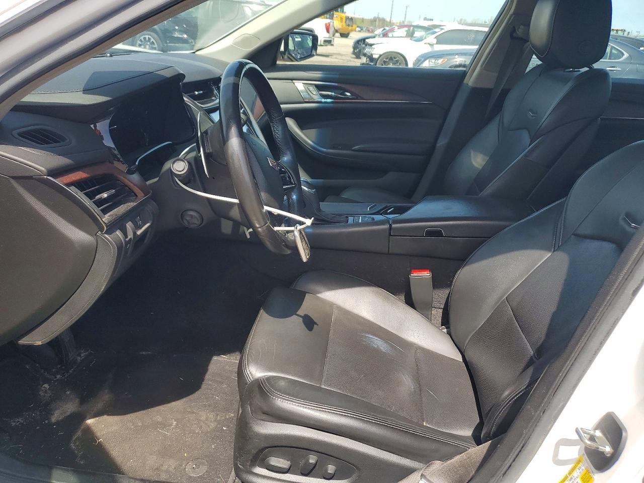 Cadillac CTS Luxury Collection