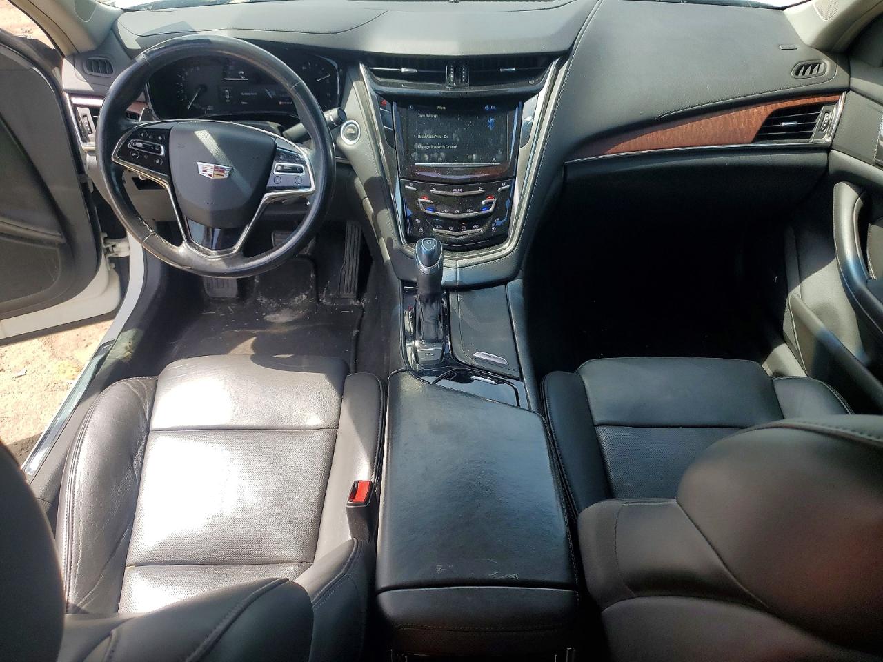 Cadillac CTS Luxury Collection