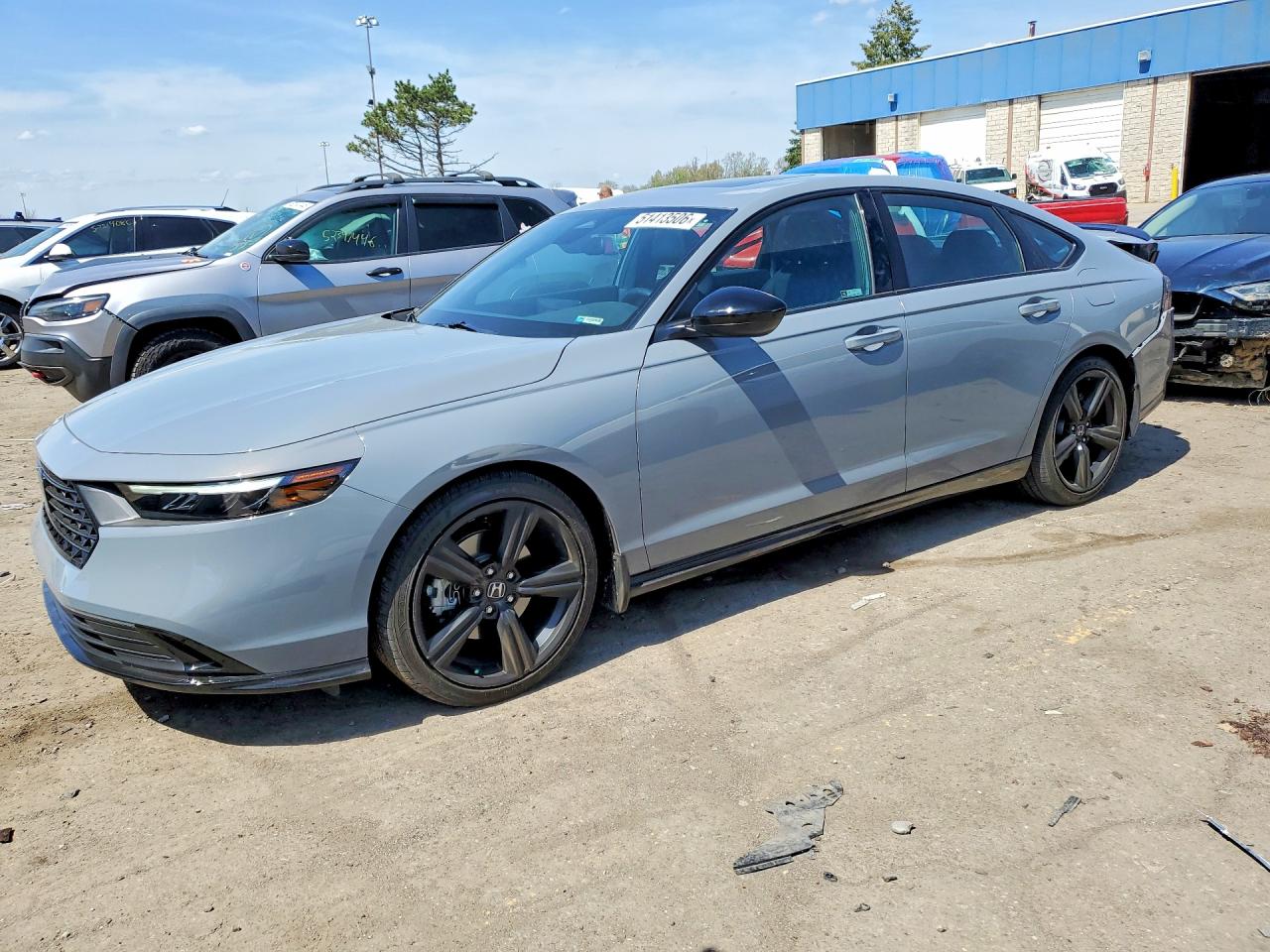 Salvage Honda Accord Image