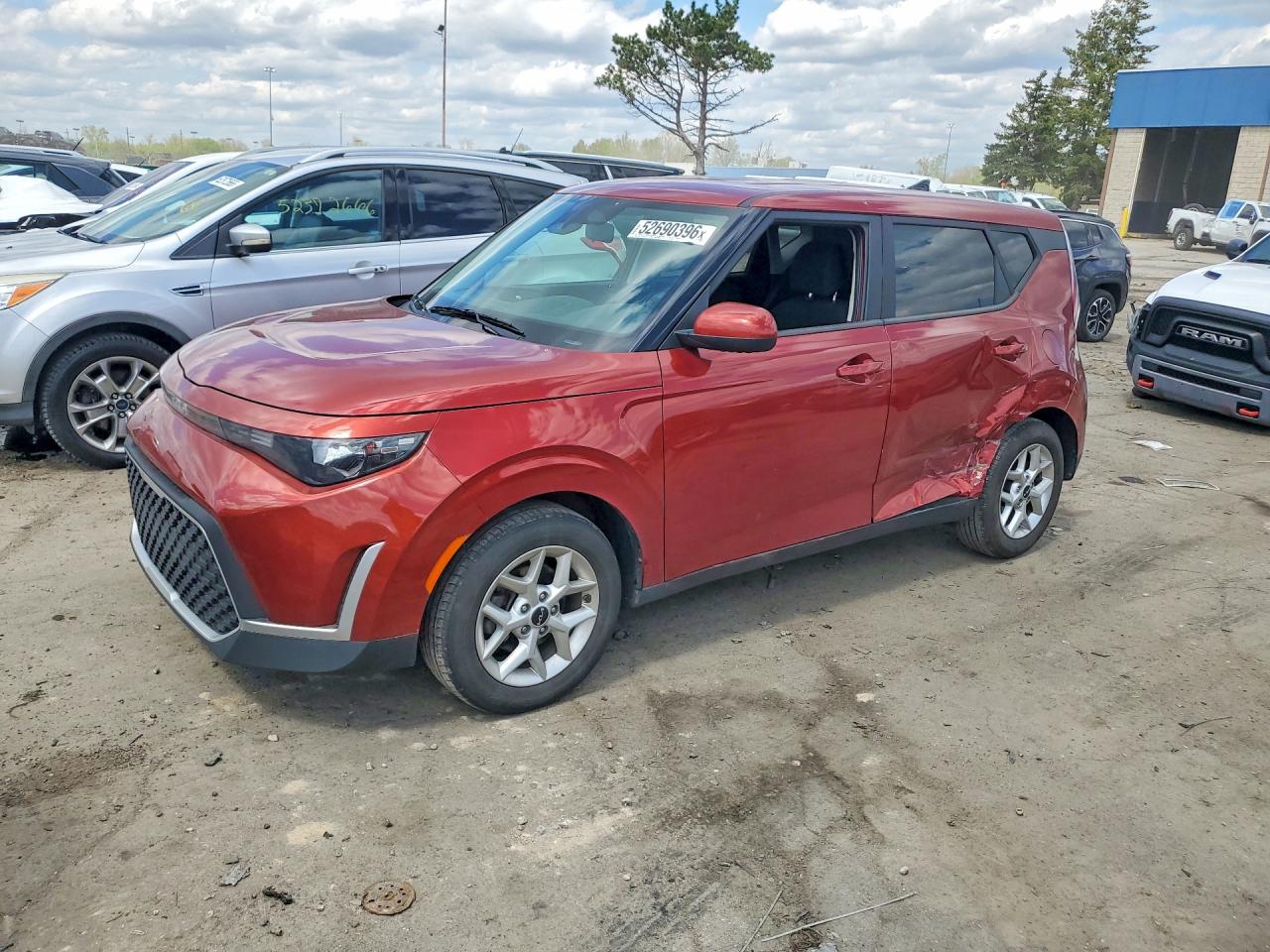 Salvage Kia Soul Image