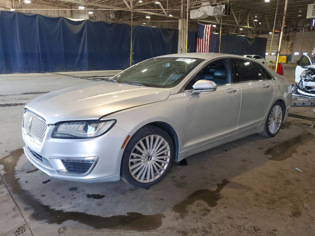 Salvage Lincoln MKZ Image