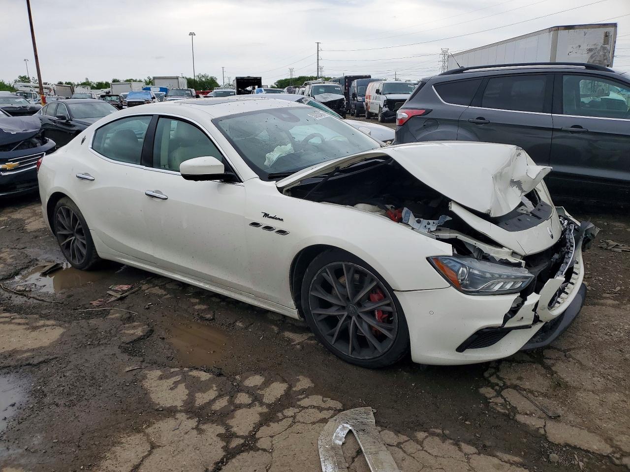 Maserati Ghibli Modena