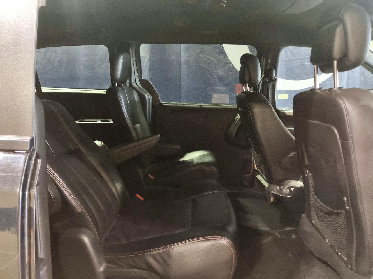 Dodge Caravan Gt