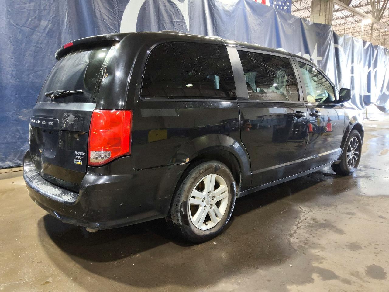 Dodge Caravan Gt