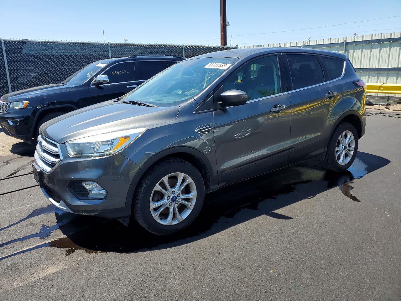 Salvage Ford Escape Image
