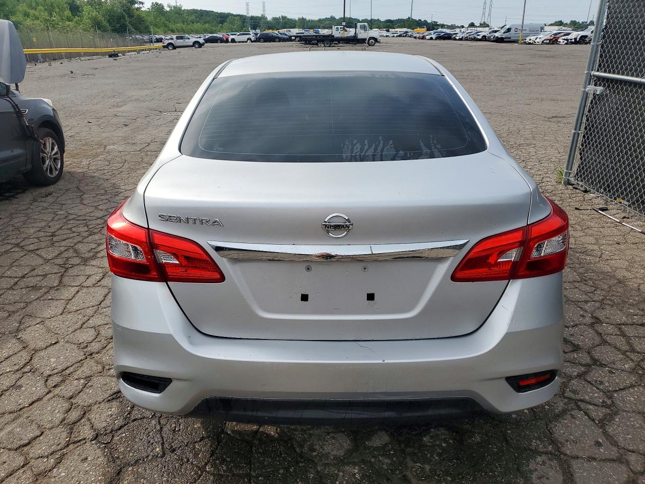 Nissan Sentra S