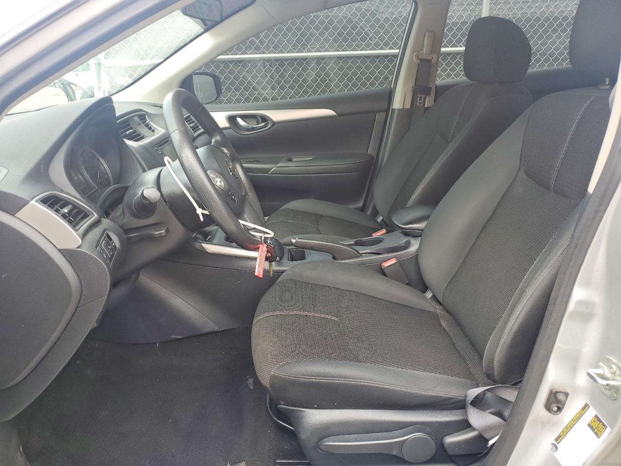 Nissan Sentra S