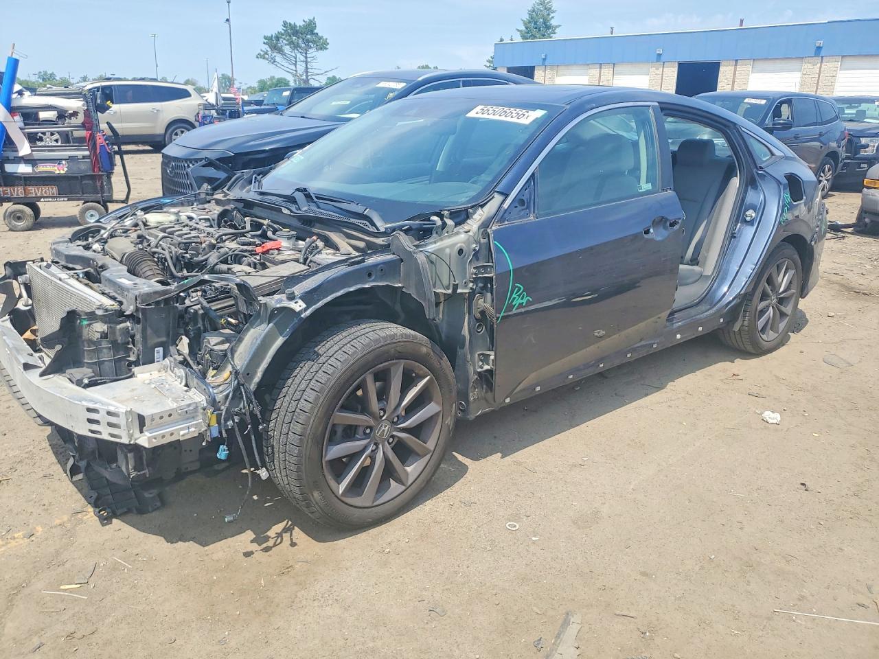 Salvage Honda Civic Image