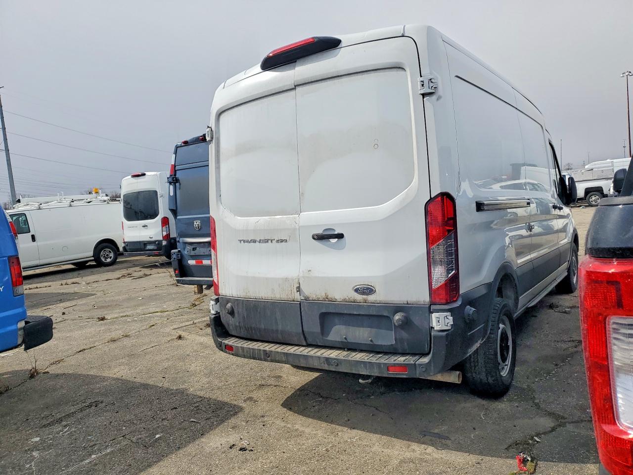 Ford Transit T-250