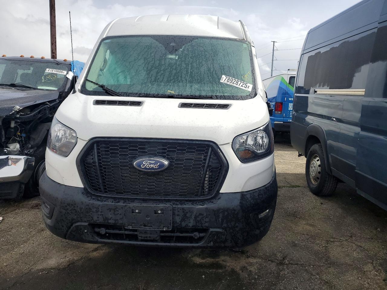 Ford Transit T-250
