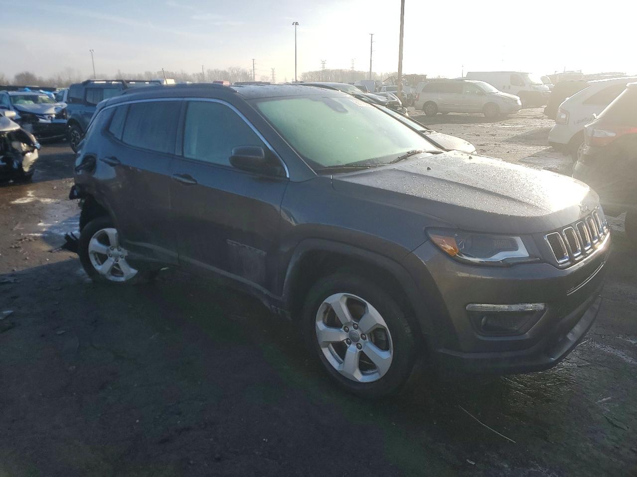Jeep Compass Latitude