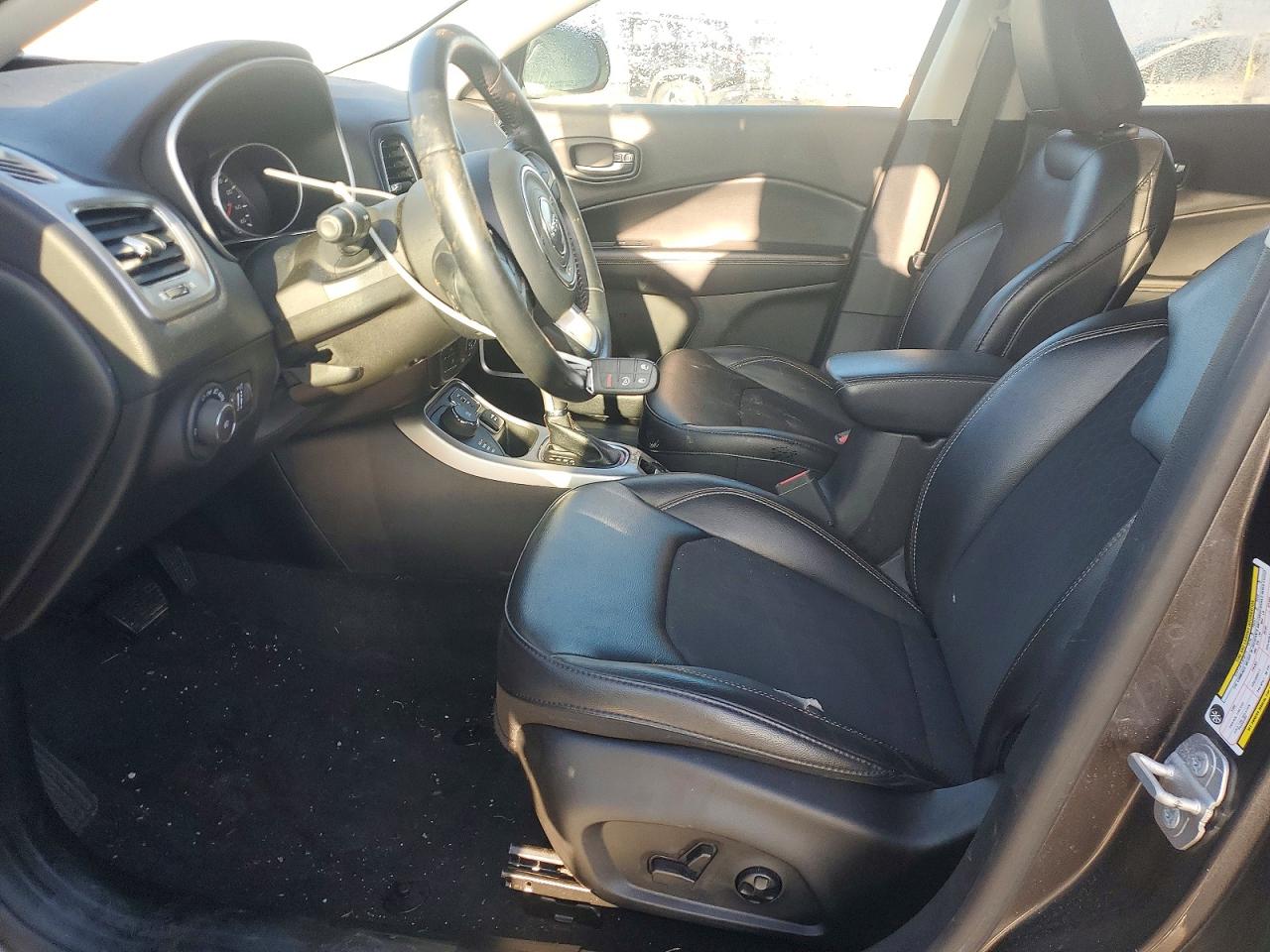 Jeep Compass Latitude