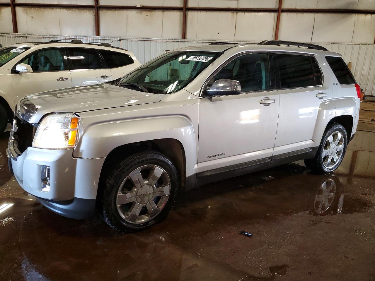 Salvage GMC Terrain Image
