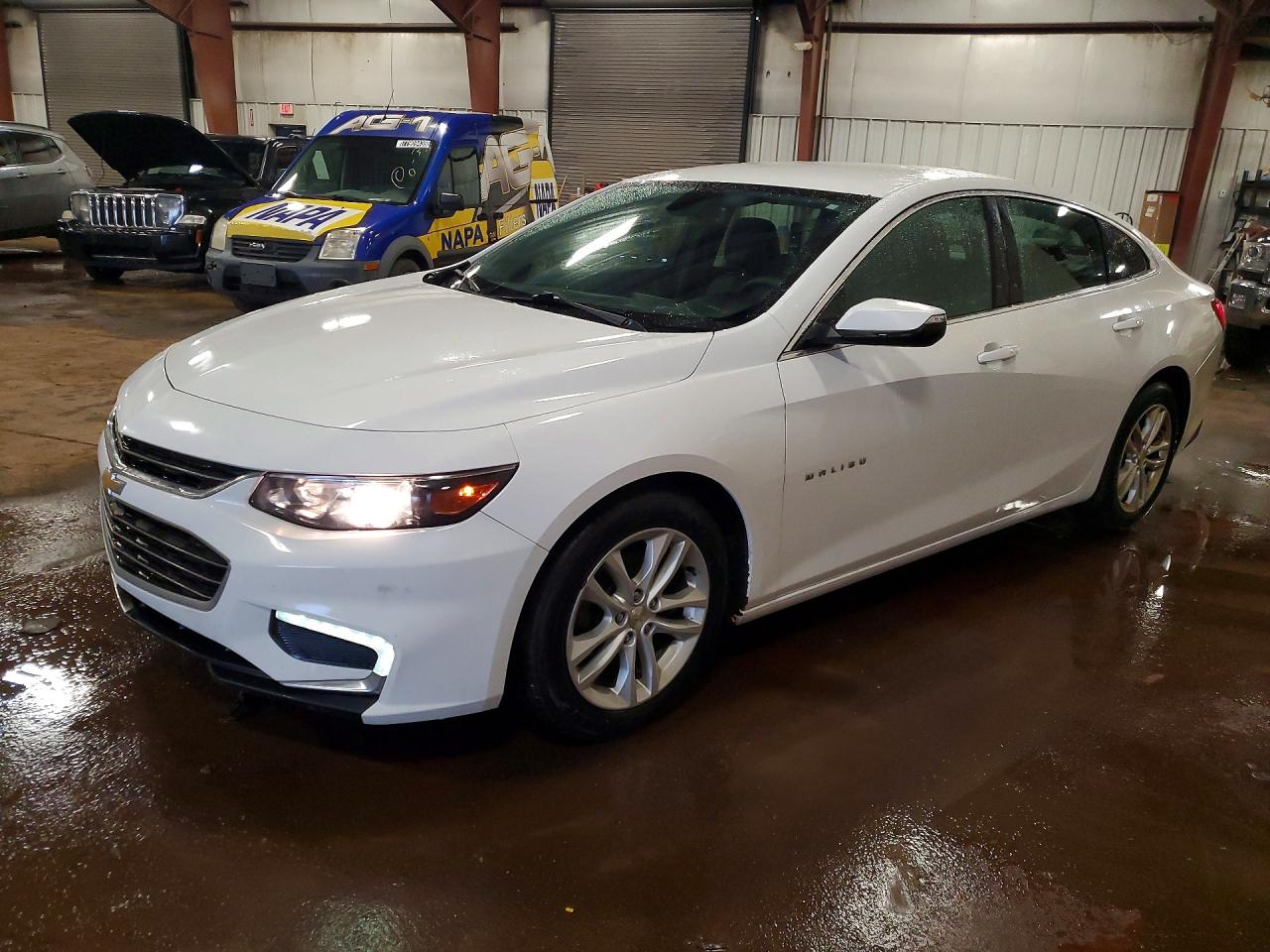 Salvage Chevrolet Malibu Image