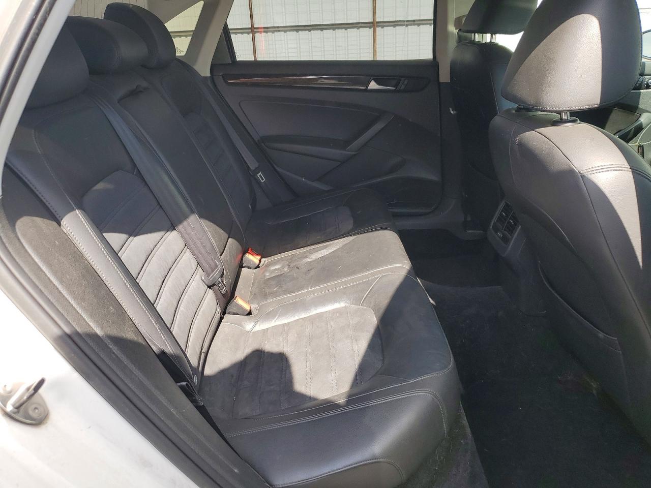 Volkswagen Passat Sel