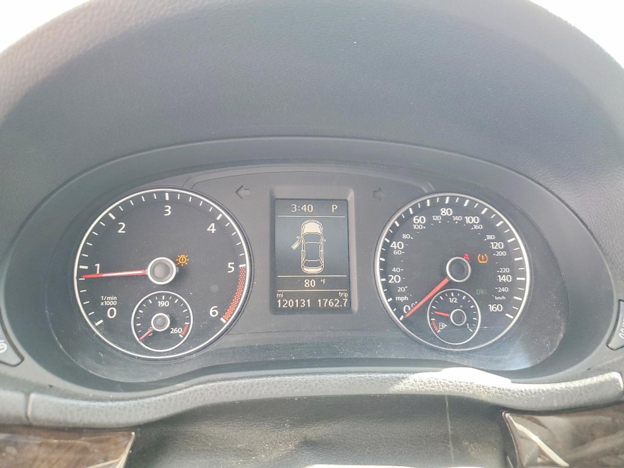 Volkswagen Passat Sel