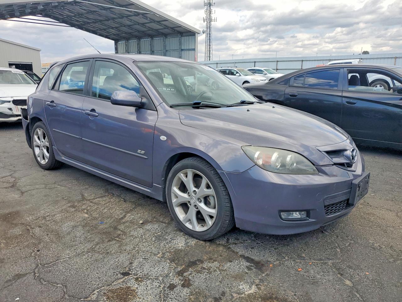 Mazda Mazda3 S
