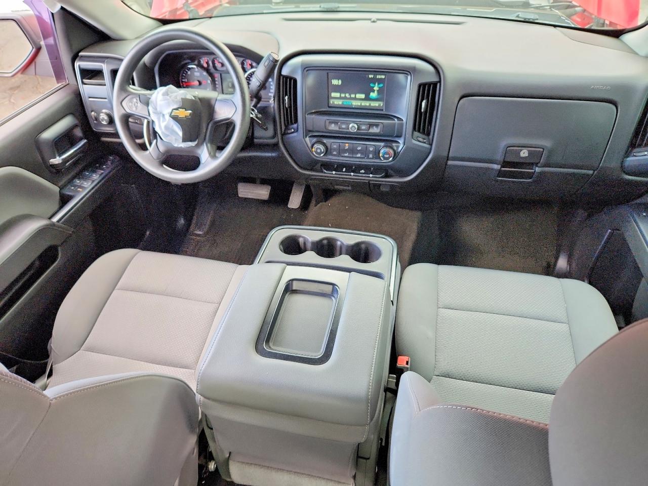Chevrolet Silverado C1500 Custom