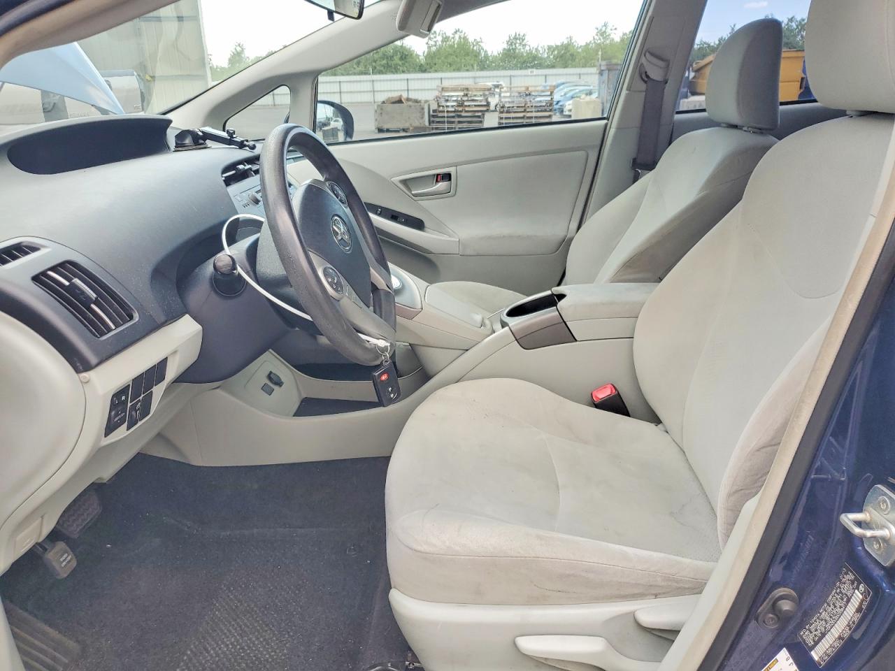 Toyota Prius Three