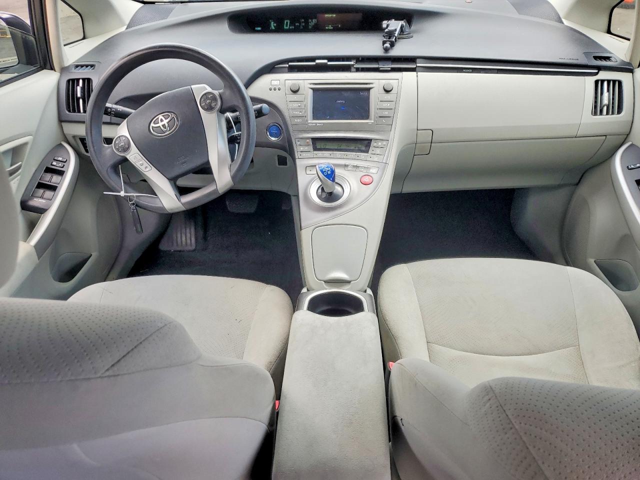 Toyota Prius Three